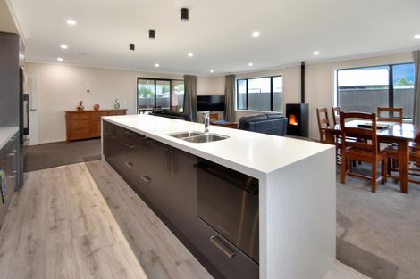 Photo of property in 8 Birch Hill Drive, Twizel, 7901