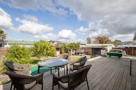 Photo of property in 13 Mahana Road, Ngatea, 3503