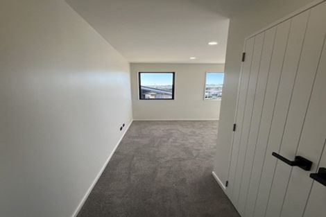 Photo of property in 1 Ripa Street, Flat Bush, Auckland, 2019