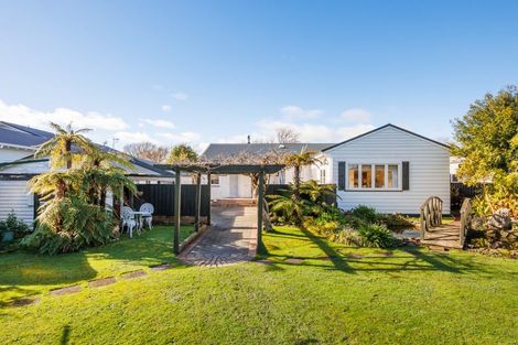 Photo of property in 21 Karina Terrace, Roslyn, Palmerston North, 4414