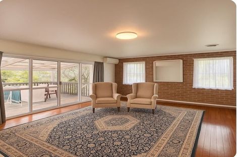 Photo of property in 1/13 Bowman Road, Forrest Hill, Auckland, 0620