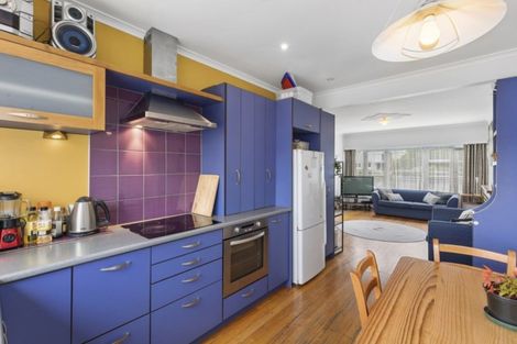 Photo of property in 33 East Street, Petone, Lower Hutt, 5012