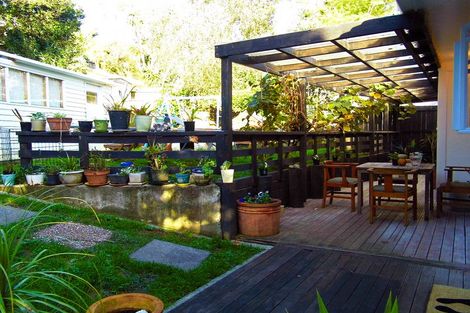 Photo of property in 1/29 Beaudine Avenue, Glenfield, Auckland, 0629