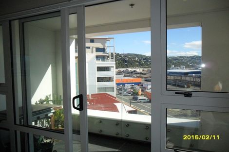Photo of property in Stadium Garden Flats, 314/107 Thorndon Quay, Pipitea, Wellington, 6011