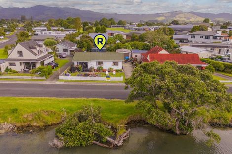 Photo of property in 29 Robinson Road, Whitianga, 3510