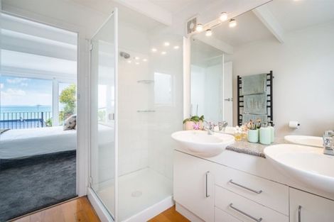 Photo of property in 1/57 Gulf View Road, Murrays Bay, Auckland, 0630