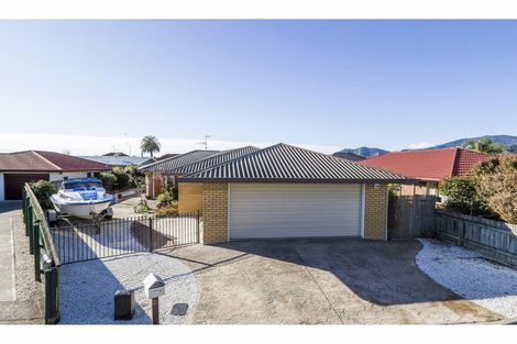 Photo of property in 24 Coleridge Place, Stoke, Nelson, 7011