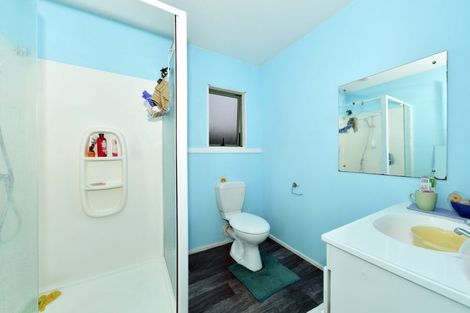 Photo of property in 39 Kathleen Crescent, Hornby, Christchurch, 8042