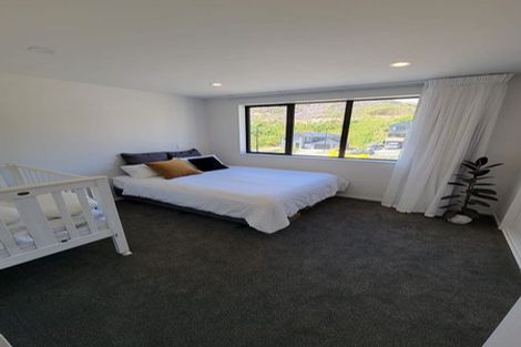 Photo of property in 20 Bee Lane, Whitby, Porirua, 5024