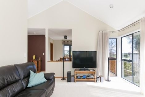 Photo of property in 11 Woodgers Way, Somerville, Auckland, 2014