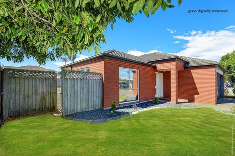 Photo of property in 56 Beach Road, North New Brighton, Christchurch, 8083