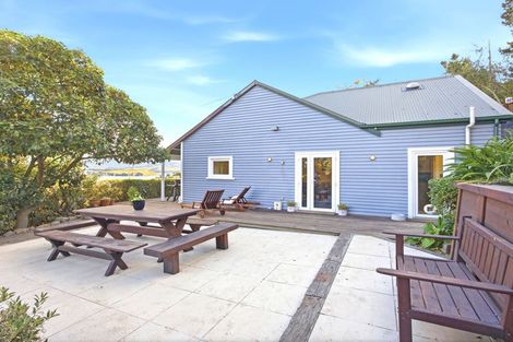 Photo of property in 8 Dudley Road, Lyttelton, 8082