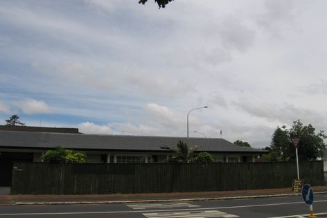 Photo of property in 2/278 Meola Road, Point Chevalier, Auckland, 1022