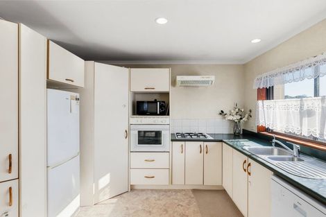 Photo of property in 26 Farnborough Drive, Nawton, Hamilton, 3200