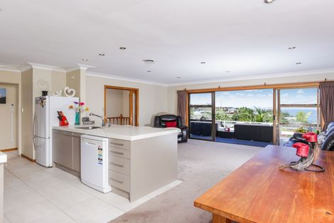 Photo of property in 26 Lewis Street, Blockhouse Bay, Auckland, 0600