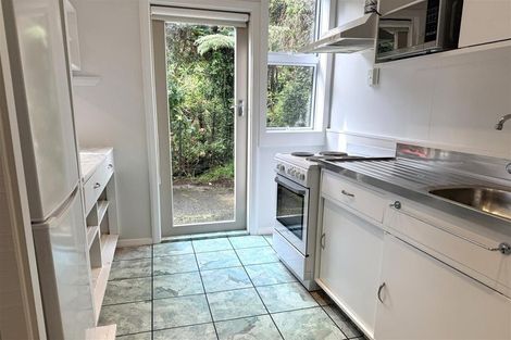 Photo of property in 7 Weenink Road, Karoro, Greymouth, 7805