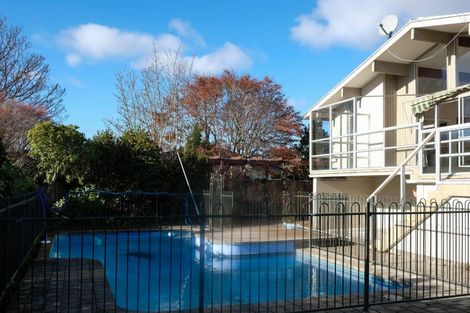 Photo of property in 4 Hawkswood Place, Avonhead, Christchurch, 8042