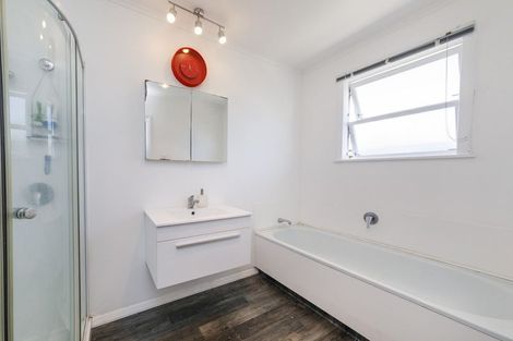 Photo of property in 6 Karamea Crescent, Kelvin Grove, Palmerston North, 4414