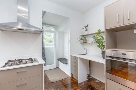 Photo of property in 5 Jellicoe Street, Greytown, 5712