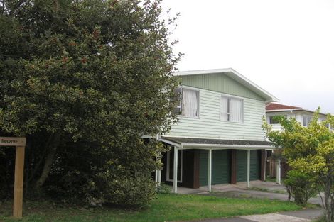Photo of property in 13d Peterhouse Street, Tawa, Wellington, 5028