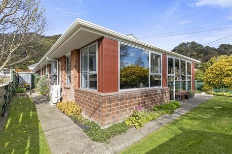 Photo of property in 1/11 Hayward Terrace, Waiwhetu, Lower Hutt, 5010