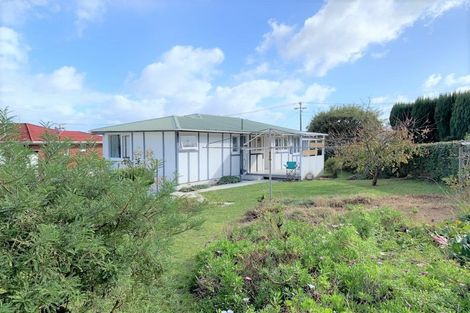Photo of property in 15 Pikitea Road, Mangere Bridge, Auckland, 2022