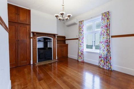 Photo of property in 1 Mcgrath Street, Napier South, Napier, 4110