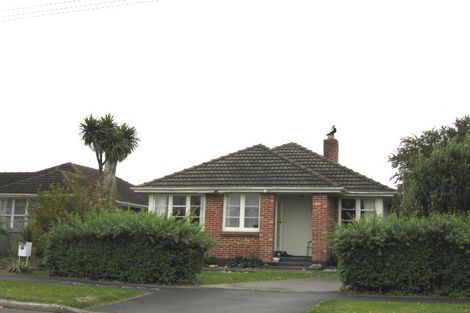 Photo of property in 27 Uxbridge Street, Northcote, Christchurch, 8052