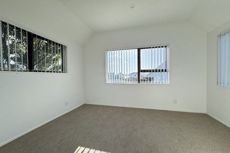 Photo of property in 3/64 Kaikoura Street, Maupuia, Wellington, 6022