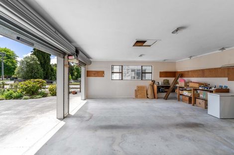 Photo of property in 1 Gow Street, Winton, 9720