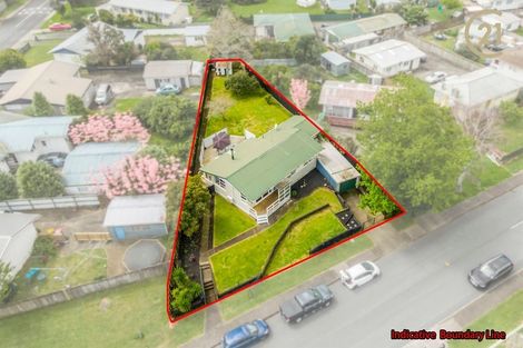Photo of property in 35 Tairere Crescent, Rosehill, Papakura, 2113