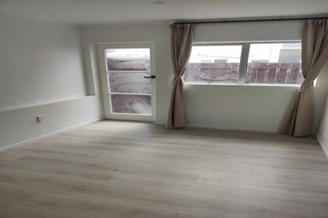 Photo of property in 177a Bucklands Beach Road, Bucklands Beach, Auckland, 2012