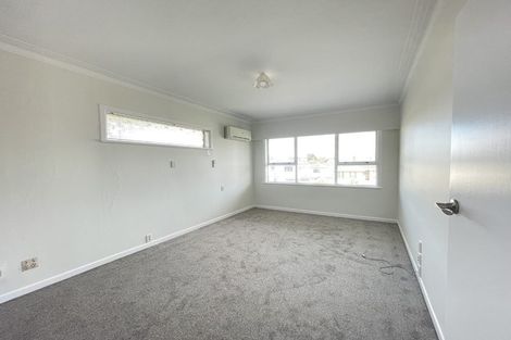 Photo of property in 8 Richards Avenue, Papatoetoe, Auckland, 2025