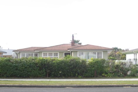 Photo of property in 32 Geddis Avenue, Maraenui, Napier, 4110