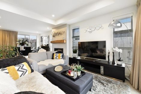 Photo of property in 37 Cheltenham Road, Lower Shotover, Queenstown, 9304