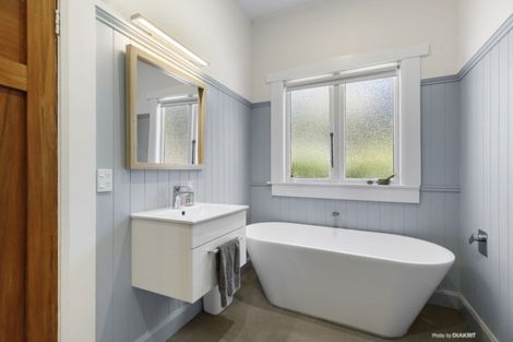 Photo of property in 107 Upland Road, Kelburn, Wellington, 6012