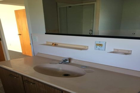 Photo of property in 9a Coronation Road, Mangere Bridge, Auckland, 2022