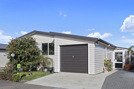 Photo of property in 604/11 Kamahi Crescent, Papamoa Beach, Papamoa, 3118