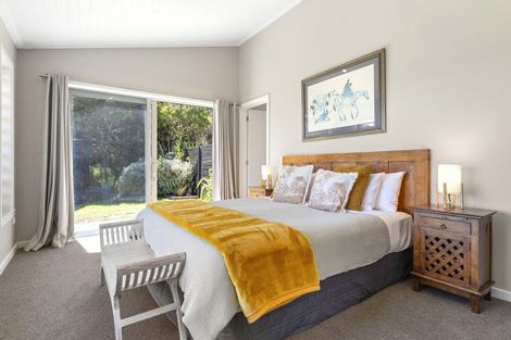 Photo of property in 146 Highland Drive, Acacia Bay, Taupo, 3385