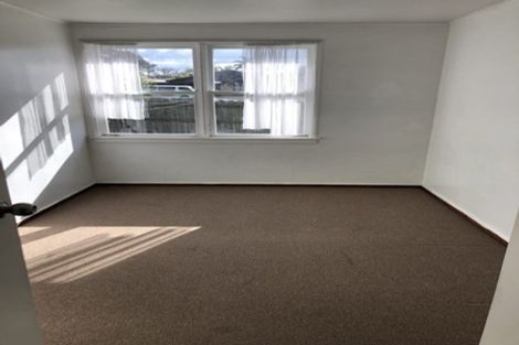 Photo of property in 23 Hill Crescent, New Lynn, Auckland, 0600