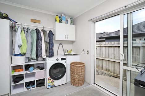 Photo of property in 16 Hoffman Court, Waikiwi, Invercargill, 9810