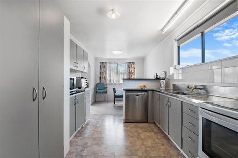 Photo of property in 14 Chapman Place, Fairy Springs, Rotorua, 3015