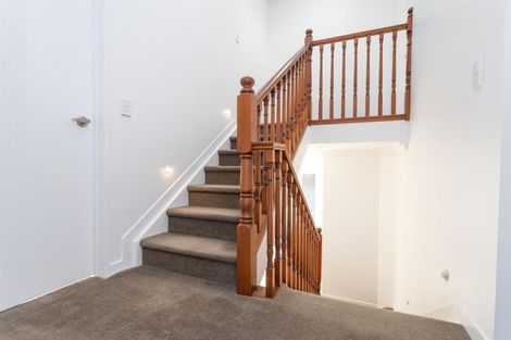 Photo of property in 32 Monte Cassino Place, Birkdale, Auckland, 0626