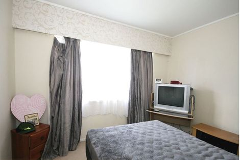 Photo of property in 1/29 Lane Road, Weymouth, Auckland, 2103