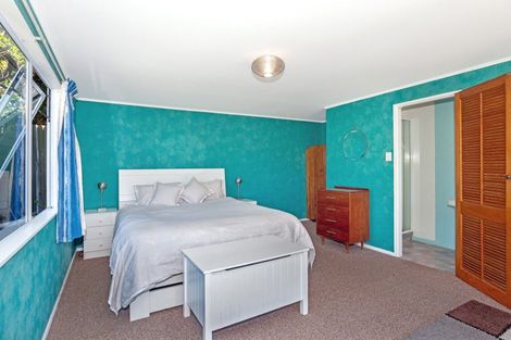 Photo of property in 100 Awapuni Road, Awapuni, Gisborne, 4010