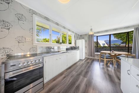 Photo of property in 110 Quintin Drive, Te Anau, 9600