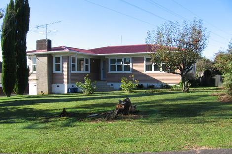 Photo of property in 59 Tiroroa Avenue, Te Atatu South, Auckland, 0610