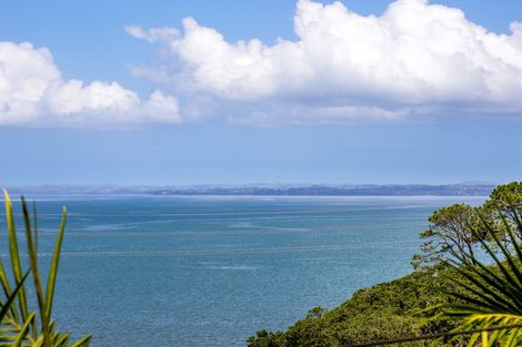 Photo of property in 26 Lewis Street, Blockhouse Bay, Auckland, 0600