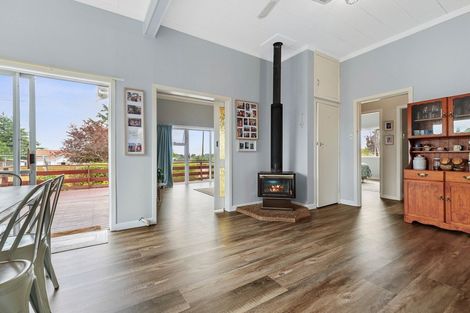 Photo of property in 28 Stirling Street, Te Aroha, 3320