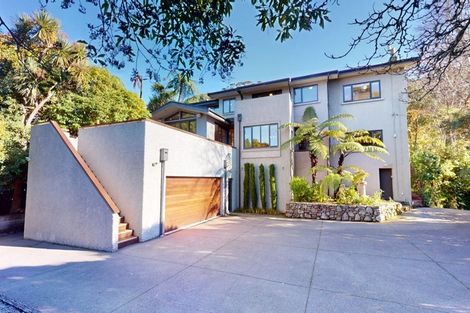 Photo of property in 15 Kim Street, Khandallah, Wellington, 6035
